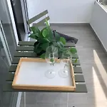 Aloe Apartment *